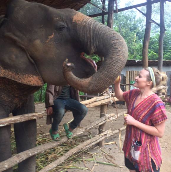 Profile Picture of Kiri Fluetsch (@kirilouise) on Poshmark