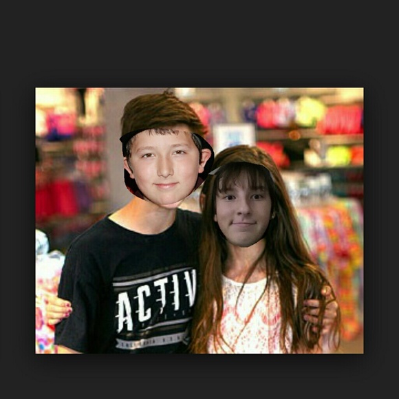 Profile Picture of Rena Lenchitz (@renmol2001) on Poshmark