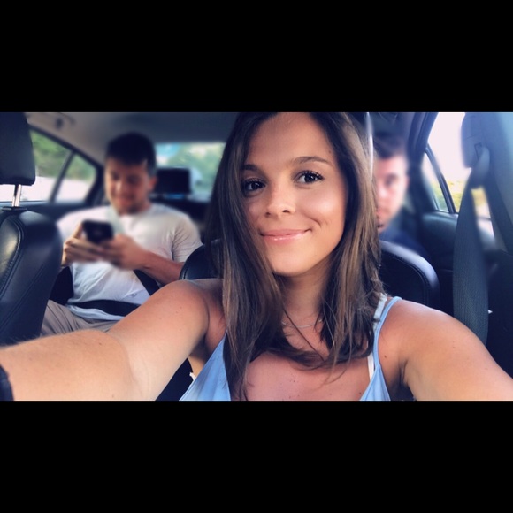 Profile Picture of Nicole Kleet (@nklt29) on Poshmark