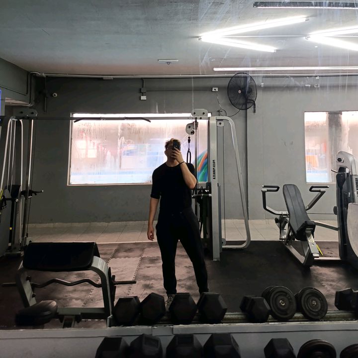 Profile Picture of thomas mallet (@thomas.mallet1) on Tiktok