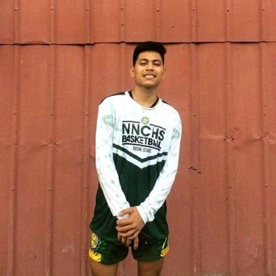 Profile Picture of Jono (@PhilipJoel16) on Twitter