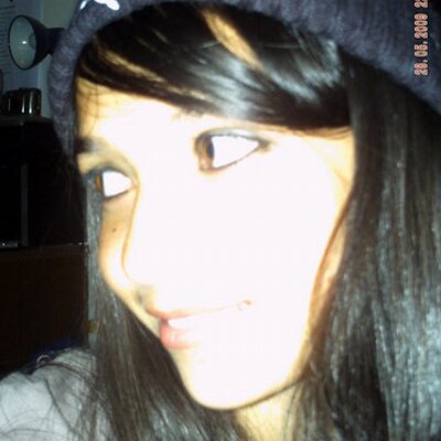 Profile Picture of Caroline Nguyen (@carolinenguyen4) on Twitter