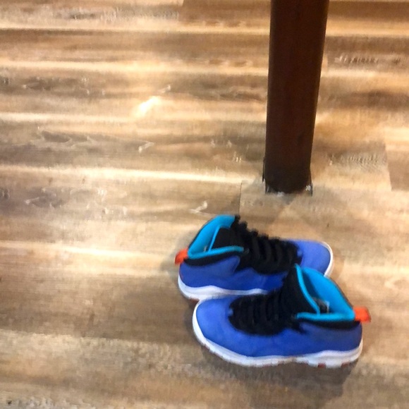 Profile Picture of Omar Tengbeh (@omartengbeh22) on Poshmark