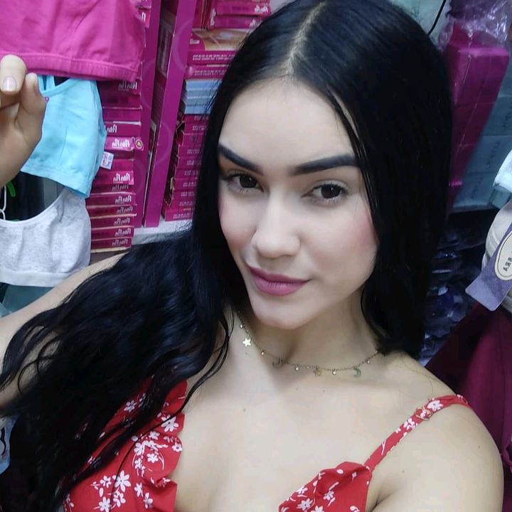 Profile Picture of arii 👸🏼 (@ariangellicet) on Tiktok