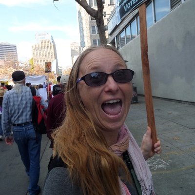 Profile Picture of Brenda Peterson (@teachitb) on Twitter