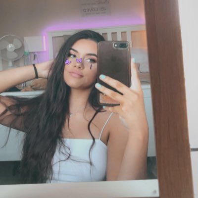 Profile Picture of Jess (@Jess__Rutledge) on Twitter