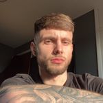 Profile Picture of 𝖈𝖍𝖆𝖗𝖑𝖎𝖊 𝖘𝖙𝖗𝖔𝖓𝖆𝖈𝖍🕷999 (@charliestronach123) on Instagram