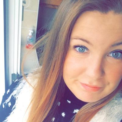 Profile Picture of Vickybeech (@vickybeechx) on Twitter