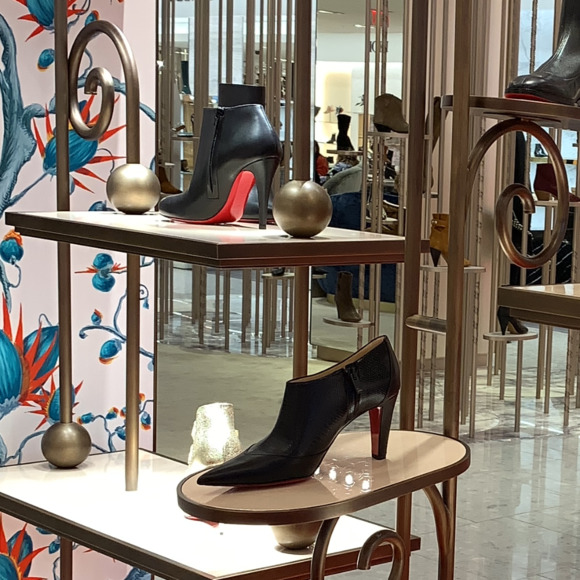 Profile Picture of Anna Ciardullo (@acbuys3) on Poshmark