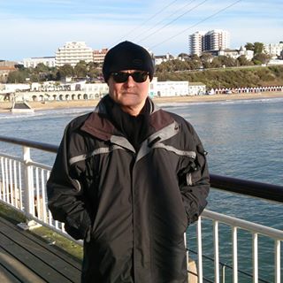 Profile Picture of János Molnár (@J&) on Facebook