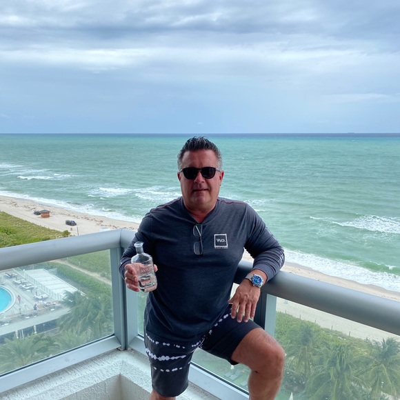 Profile Picture of Marc Lamoureux (@marclamoureux) on Poshmark