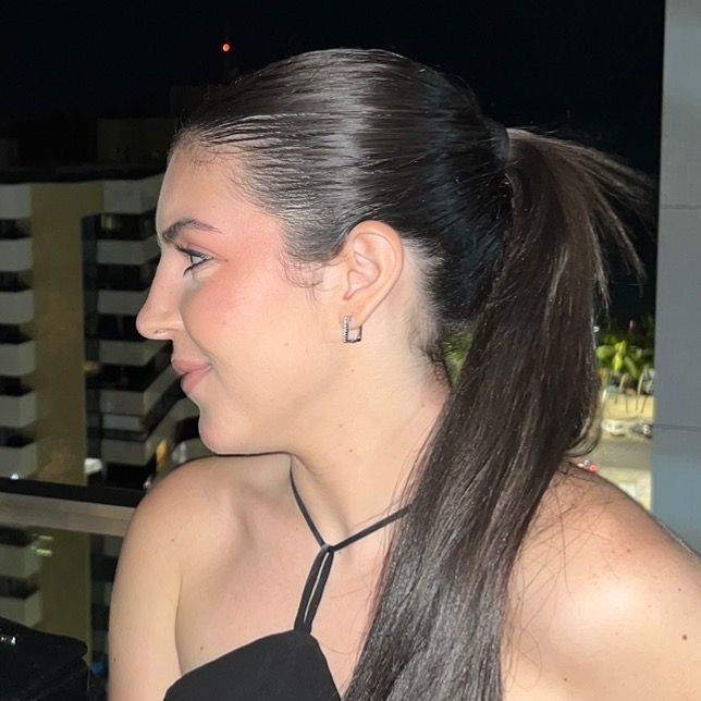 Profile Picture of Vanessa Bele (@@vanessabele) on Tiktok