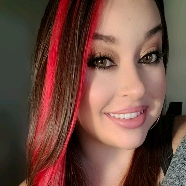 Profile Picture of Gina Schell (@@ginaschell) on Tiktok