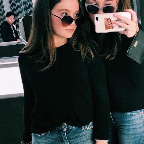 Profile Picture of Catherine Curley (@catecurley2) on Poshmark