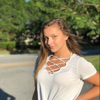 Profile Picture of Ashley Bellinghoven (@ABellinghoven) on Twitter