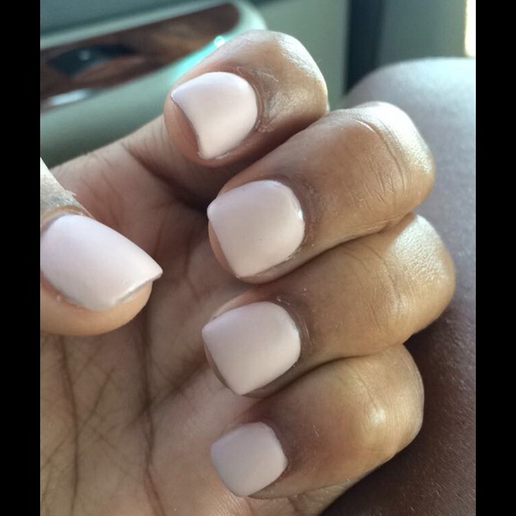 Profile Picture of Karrie Torey (@ktsearles3) on Poshmark