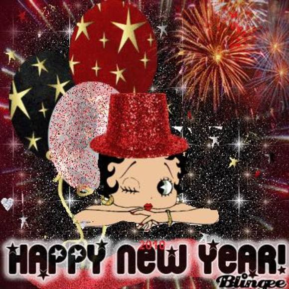 Profile Picture of Sandie Simone (@ssimone13) on Poshmark