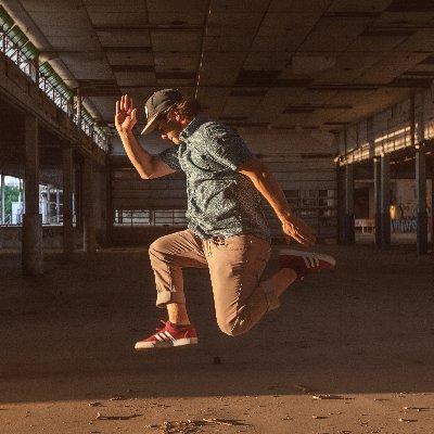 Profile Picture of Drew Koch (@AndrewDKoch) on Twitter