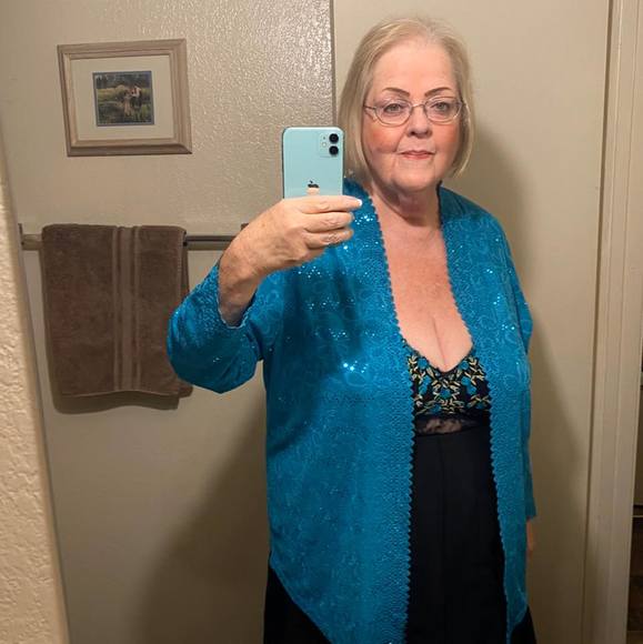 Profile Picture of Nancylee Townsend (@songbird2350) on Poshmark