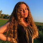 Profile Picture of Chloé (@chloecarriere) on Instagram