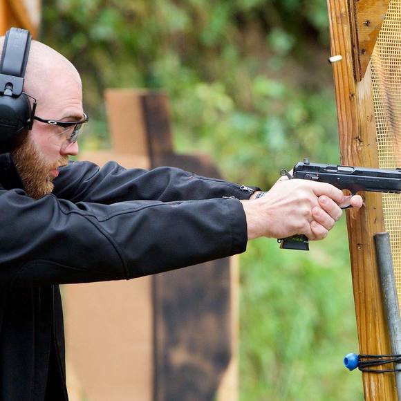 Kyle Brovold - Poshmark Profile Picture of Kyle Brovold (@kylebrovold) on Poshmark