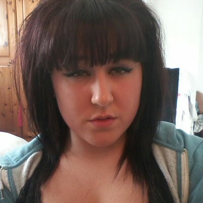 Profile Picture of Cassie Edwards (@cassieedwards66) on Twitter