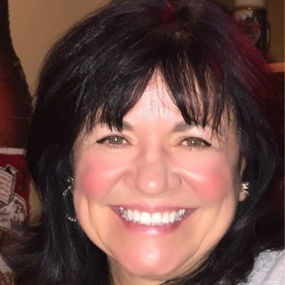 Profile Picture of Darlene Miller (@Darlenemiller60) on Twitter