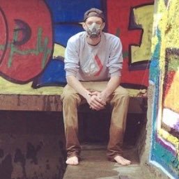 Profile Picture of Stoop Kid (@Kevin_Wolfgang) on Twitter