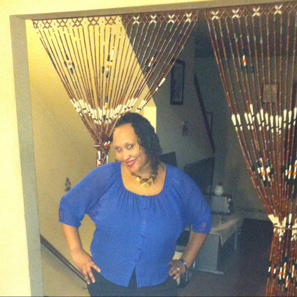 Profile Picture of Jandira Daluz (@jatarrafal85) on Poshmark