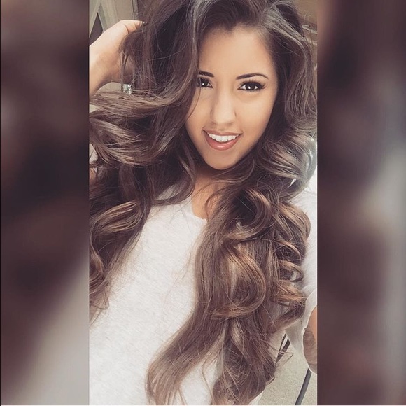 Profile Picture of Laresa Trujillo (@laresa_ashley) on Poshmark
