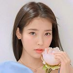 Profile Picture of 아이유(IU)|이지은(lee jieun)❤ (@lilyiu.official) on Instagram