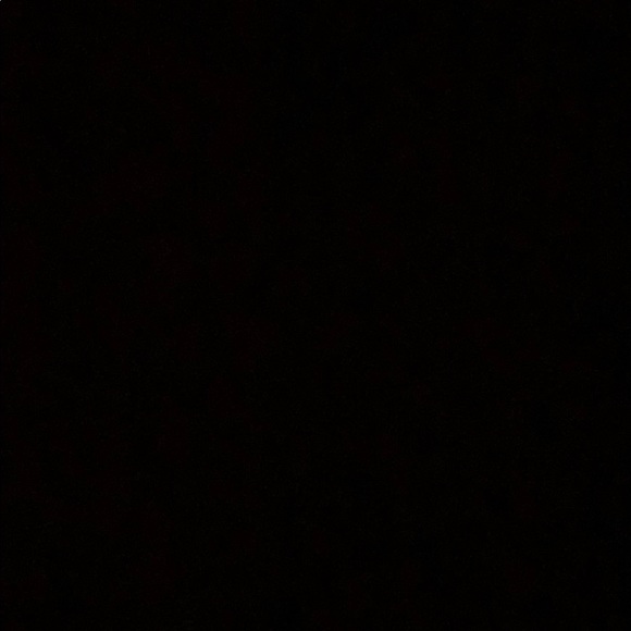 Profile Picture of Garnett Grant (@lilholyghostt) on Poshmark