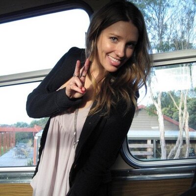 Profile Picture of Jessica Newton (@jessicanewton1) on Twitter