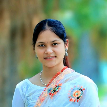 Profile Picture of ANAYAA🙃 (@anayadhami4) on Tiktok