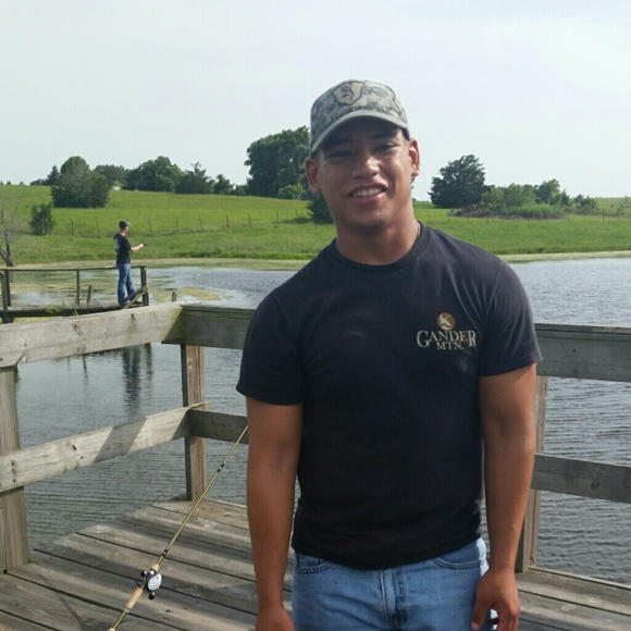 Vincent Velasquez - Poshmark Profile Picture of Vincent Velasquez (@cavalry34) on Poshmark