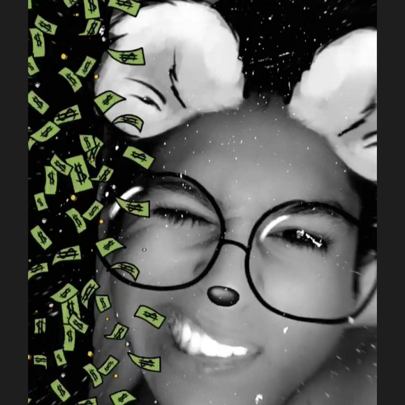 Profile Picture of Rene Salinas (@salinasrene036) on Poshmark