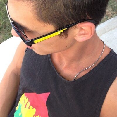 Profile Picture of Derek Rudolph Murata (@derelickk) on Twitter