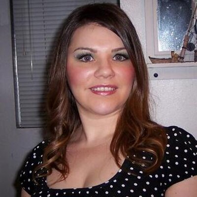 Profile Picture of Amy Enriquez (@tinkerbell7_18) on Twitter