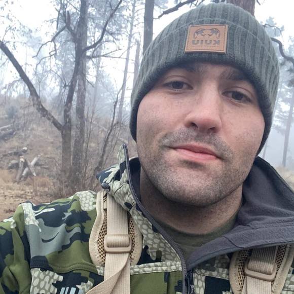 Carlos Anselmo - Poshmark Profile Picture of Carlos Anselmo (@uturnemiburnem1) on Poshmark