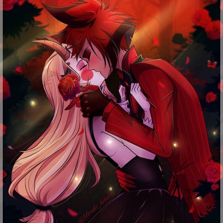 Profile Picture of Scarlet_Wolf (@scarlet_wolf8) on Tiktok