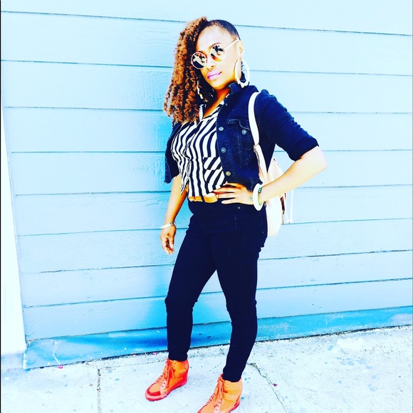 Profile Picture of Chatani Miller (@chmiller08) on Poshmark