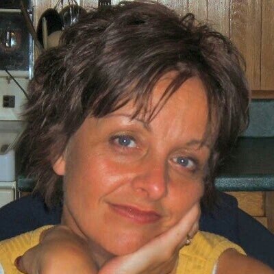 Profile Picture of Jocelyn Richards (@jocrichards) on Twitter