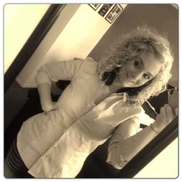 Profile Picture of Tanys Dedecker (@tdedecker1) on Poshmark