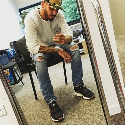 Profile Picture of Hb Manon (@Matt_Tota7) on Twitter