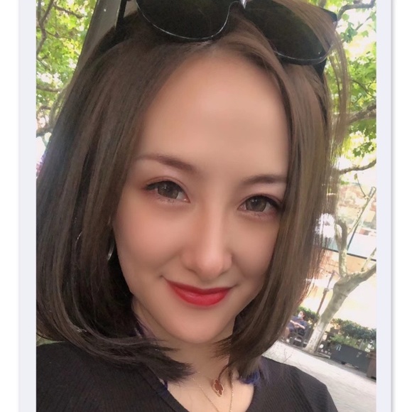 Profile Picture of Yuan Liu (@bwbekanya) on Poshmark