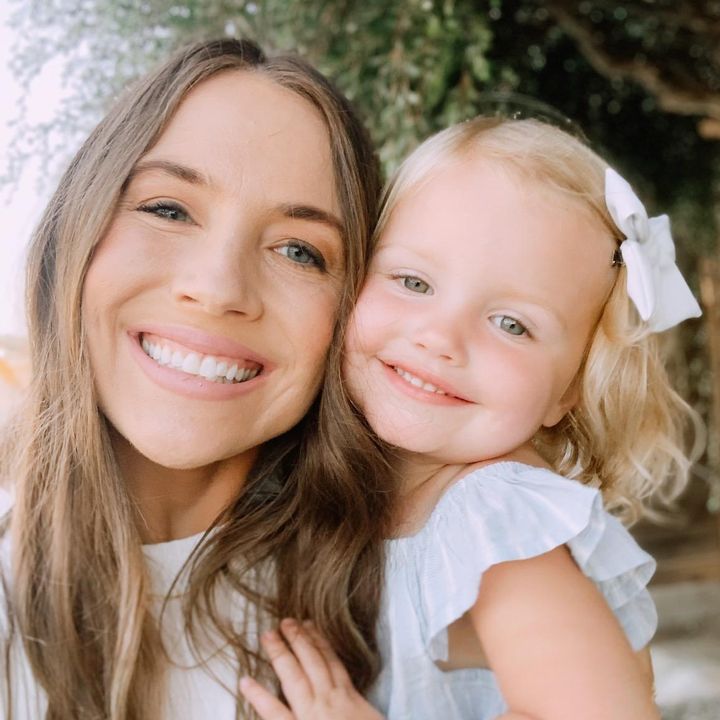 Profile Picture of Ali Hill (@ali.egan.hill) on Tiktok