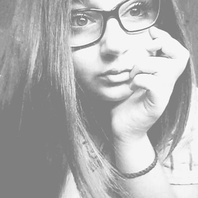 Profile Picture of Lucy Fernandes (@lucyrepond) on Twitter