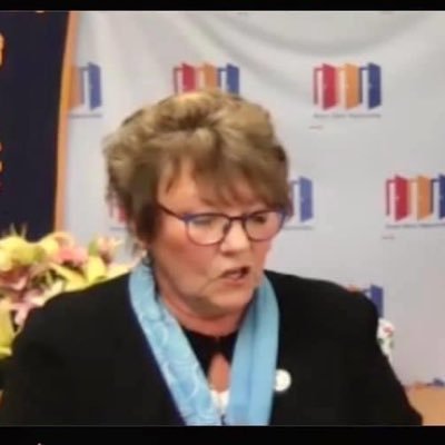 Profile Picture of Julie Dobski (@DobskiJulie) on Twitter