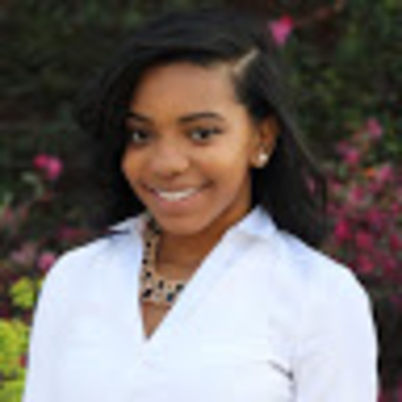 Profile Picture of Jade Giles (@spadejade) on Poshmark