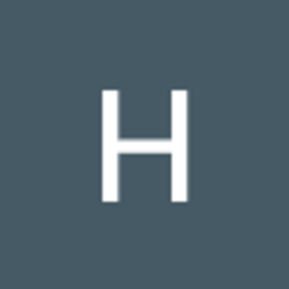 Profile Picture of Heilig Denooyer (@heiligdenooyer) on Poshmark